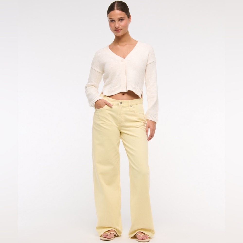 Abercrombie Curve Love Low Rise Ultra Loose Jean